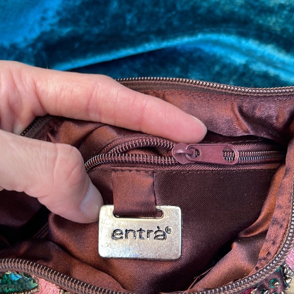 Entra sequined leather shoulder bag - Picture 5 of 5